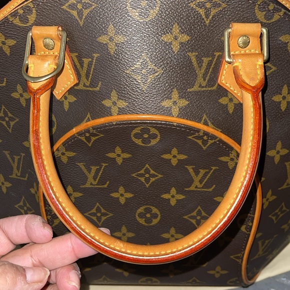 Preloved Louis Vuitton logos Ellipsi monogram hand bag great condition - Picture 7 of 15